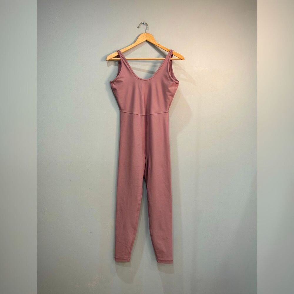 Mauve Old Navy Powersoft Jumpsuit Size M EUC